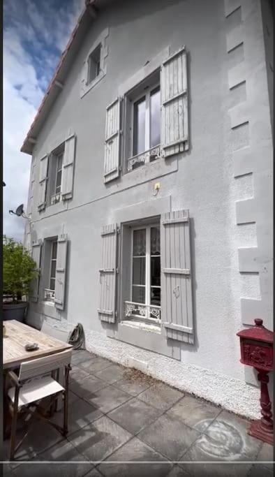 Montemboeuf Centre Town House Free Wifi Βίλα Εξωτερικό φωτογραφία